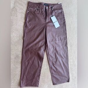 Almost Famous Women's Tan 90s Fit Jeans